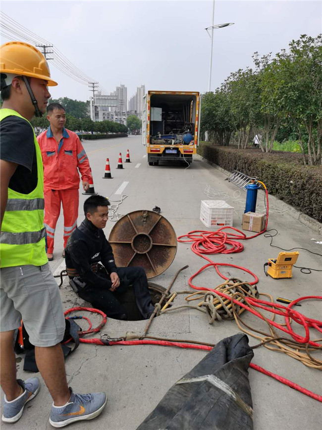 宽城翻衬法管道修复技术主要工序
